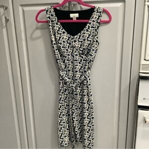 Ann Taylor LOFT Blue & White Sleeveless Geometric Print Sheath Dress. Petite 6P